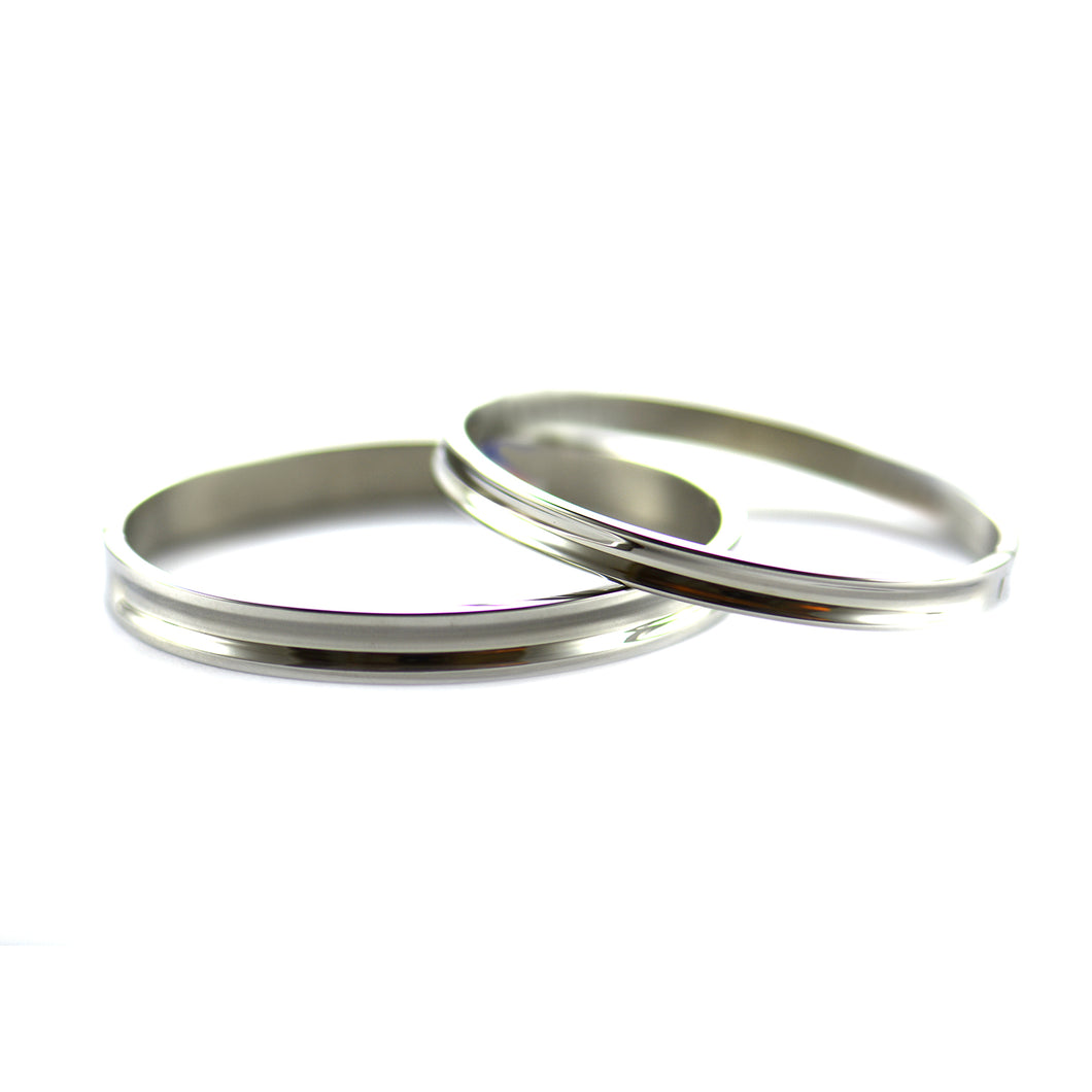 Round & plain stainless steel couple bangle