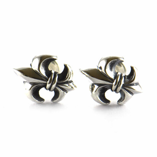 Scout silver studs earring