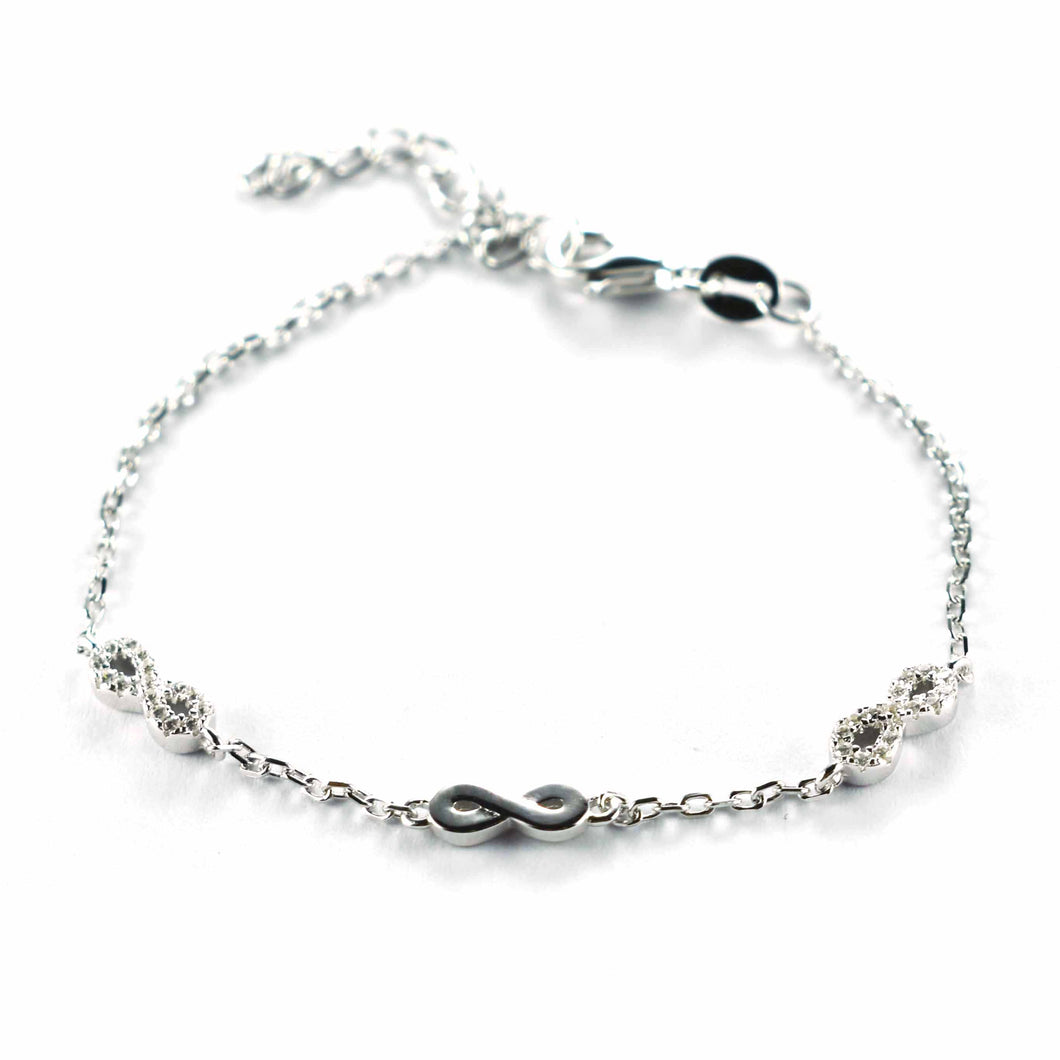 Silver bracelet with bow pattern & platinum plating