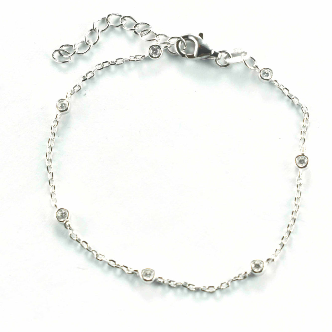 Silver bracelet with 7 white CZ