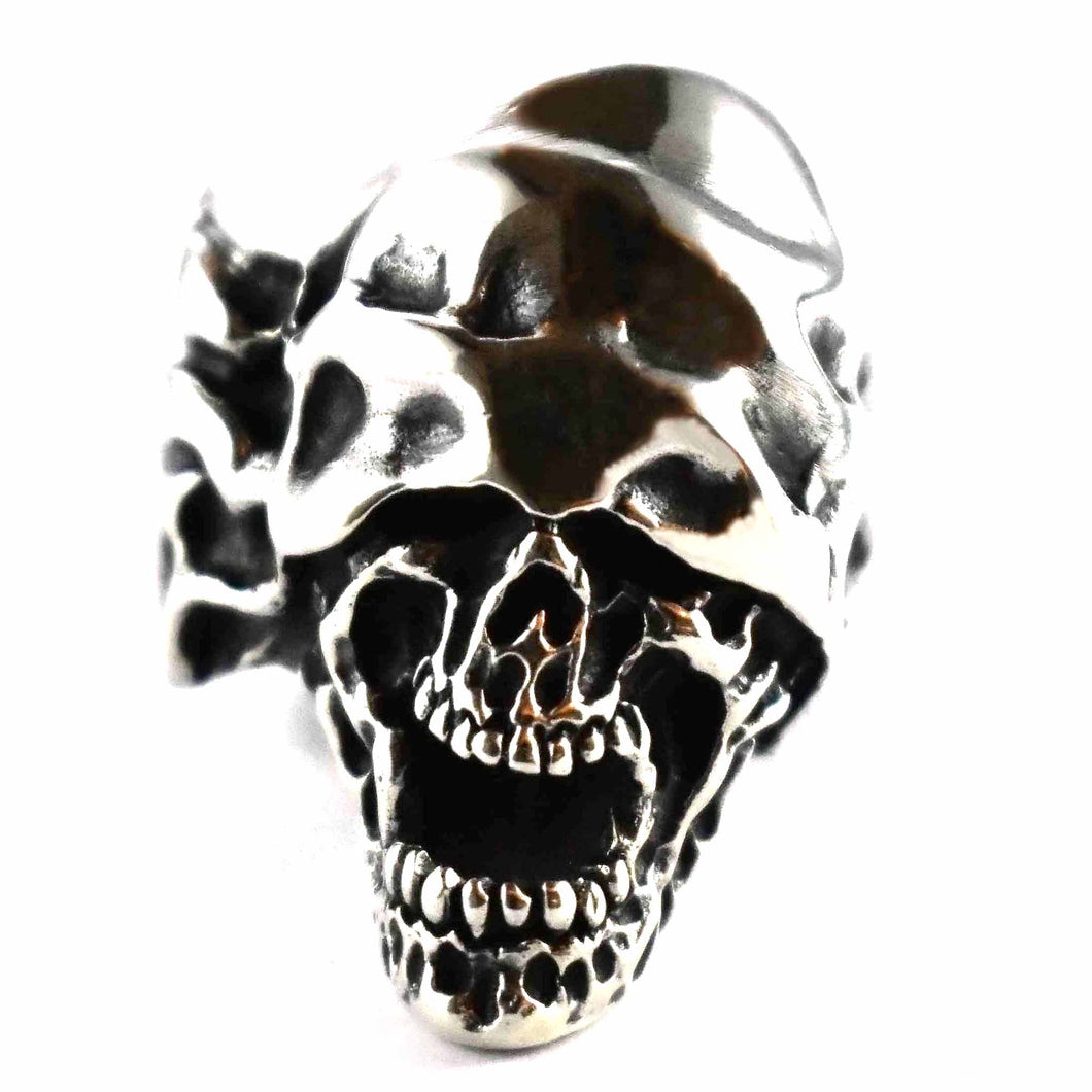 Skull without eyes silver ring