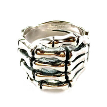 Skull hand silver ring
