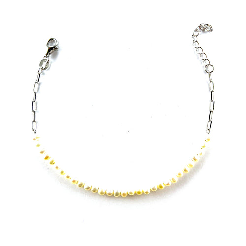Small pearl silver bracelet