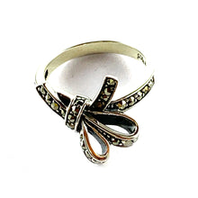 Small ribbon silver ring with marcasite
