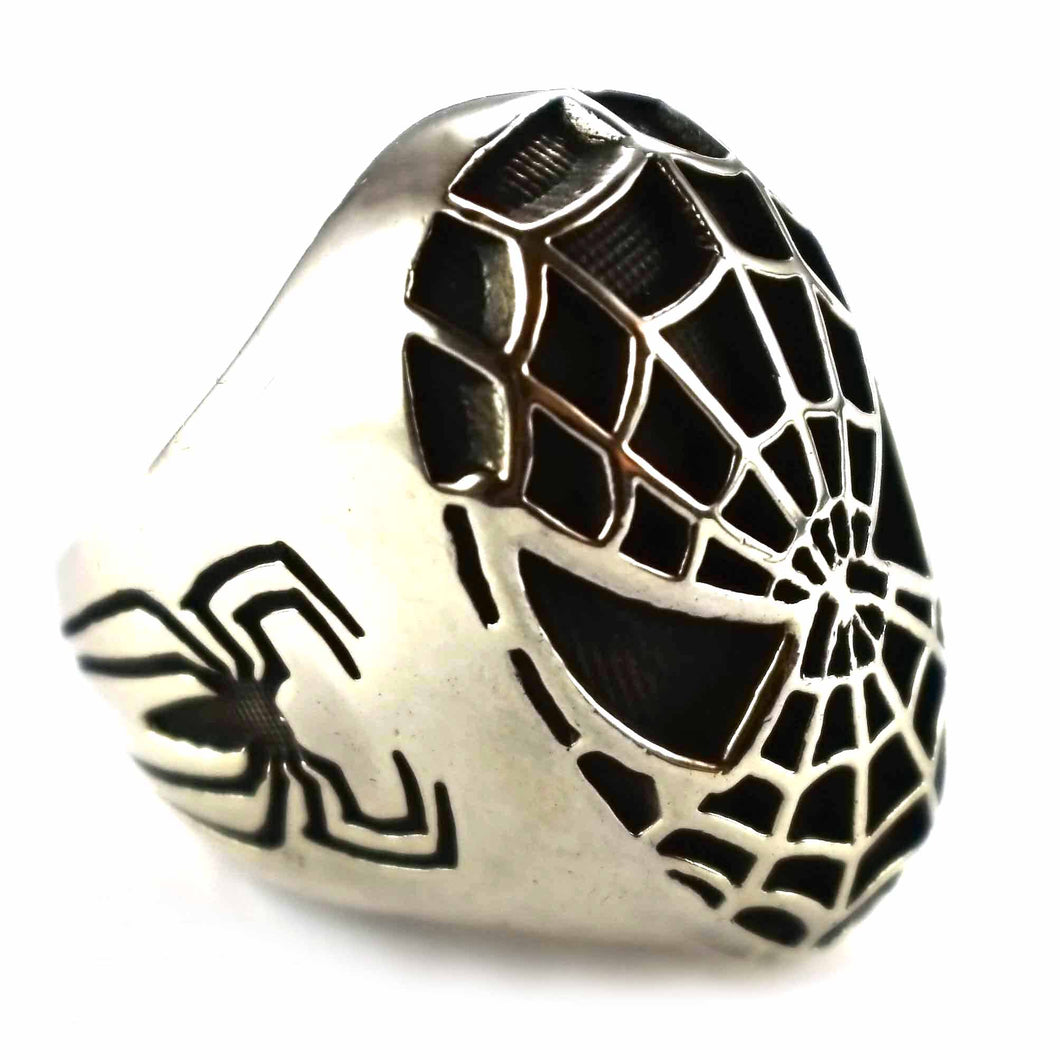 Spiderman with oxidizing silver ring