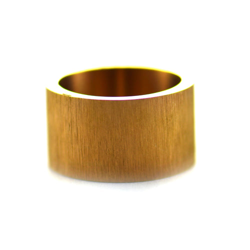 Straight pattern stainless steel ring with pink gold plating