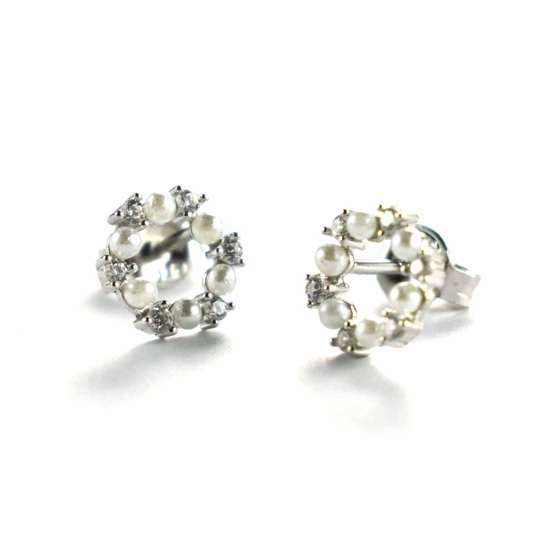 Stud silver earring with white CZ & pearl