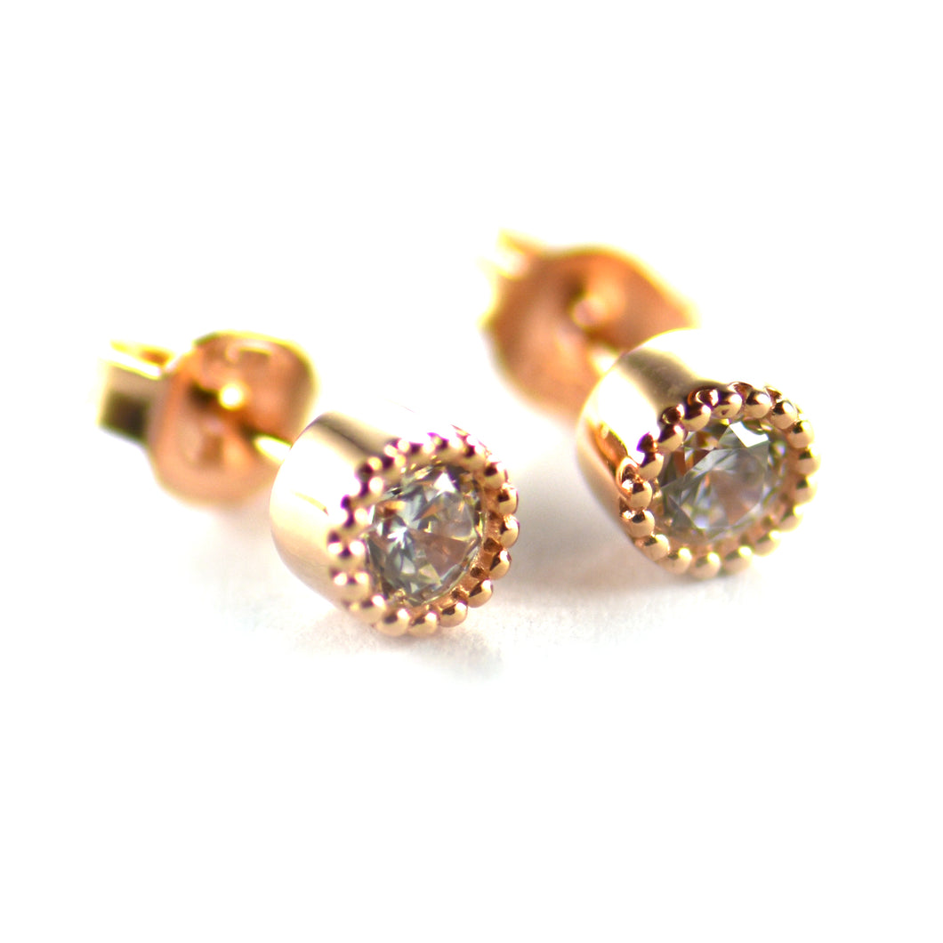 Studs silver earring with spot pattern & pink gold plating