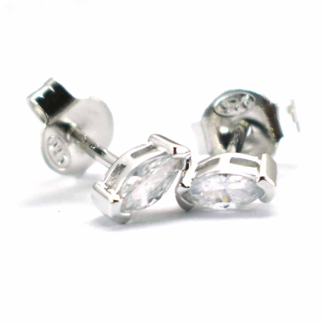Stud silver earring with marquise shape white CZ