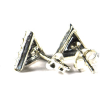 Triangle silver studs earring with marcasite