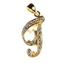 T silver pendant with 18K gold plating