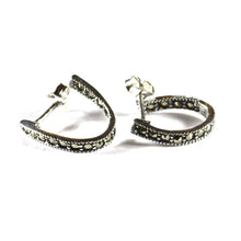 Twist circle studs silver earring with marcasite