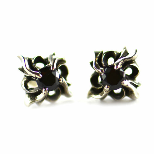 Twist silver studs earring with black CZ