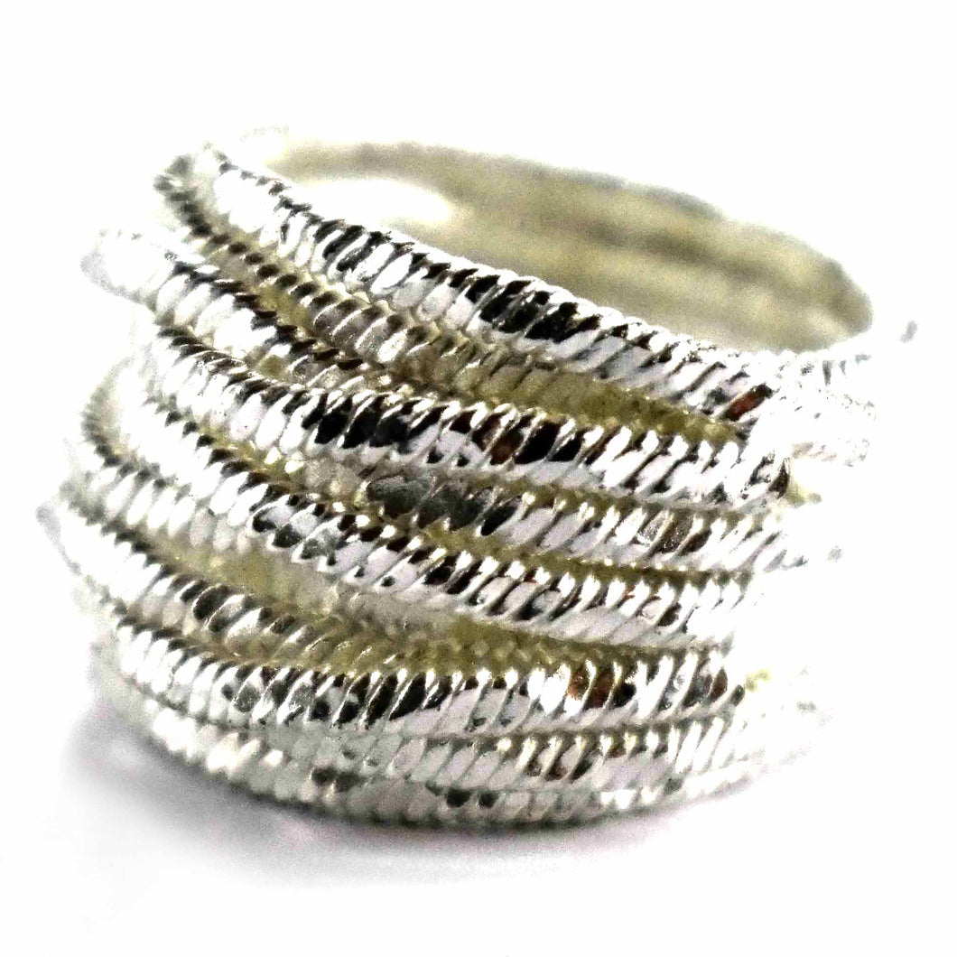 Wire shape silver ring