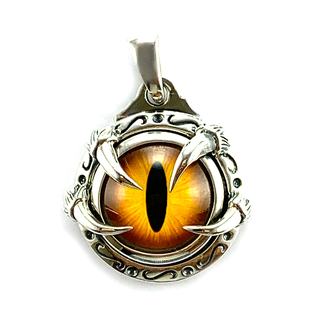 Cat eye silver pendant